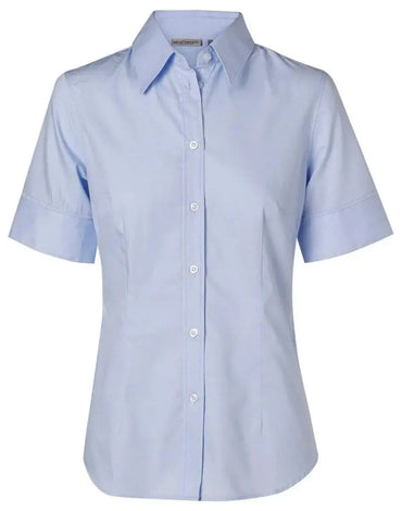 BENCHMARK Women's Fine Twill Short Sleeve Shirt M8030S Metro Workwear.