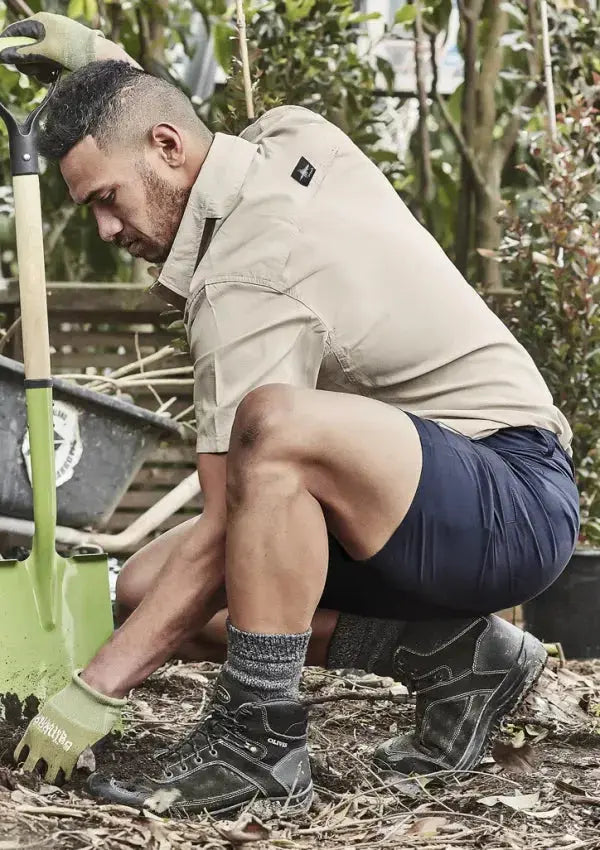 Mens Lightweight Outdoor Shorts ZS180 